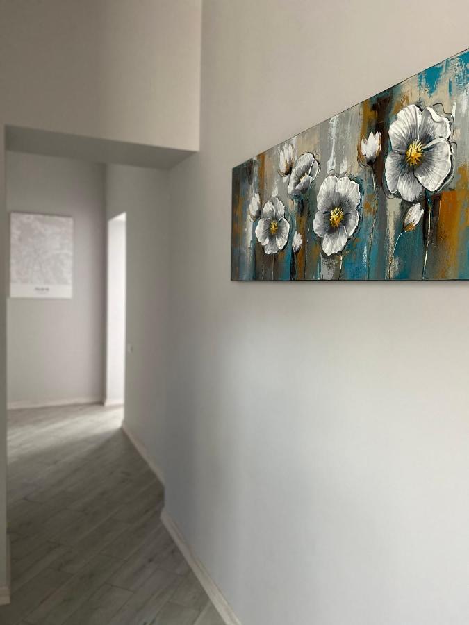 Serbska Apartment Lviv Luaran gambar