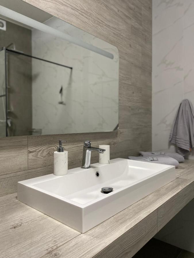 Serbska Apartment Lviv Luaran gambar